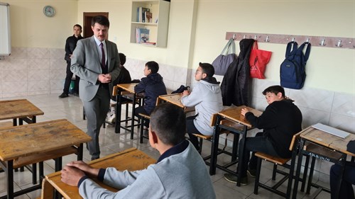 Kaymakam Emre Cebeci Tomarza İmamhatip Lisesi Ziyaretleri